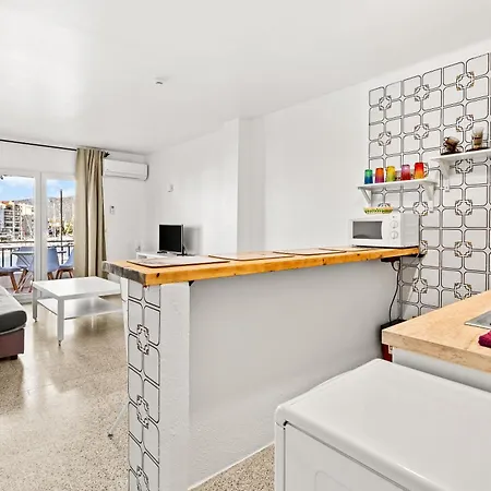Apartment Con Terraza Frente Al Canal Empuriabrava